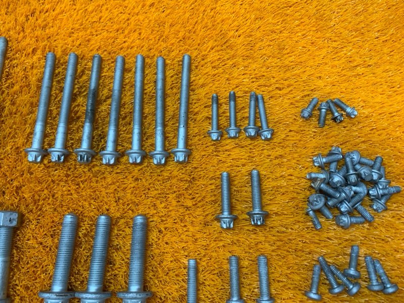 Болты и гайки ДВС, 790 рублей, Красноярск