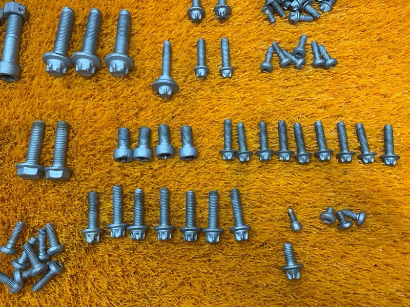 Болты и гайки ДВС, 790 рублей, Красноярск