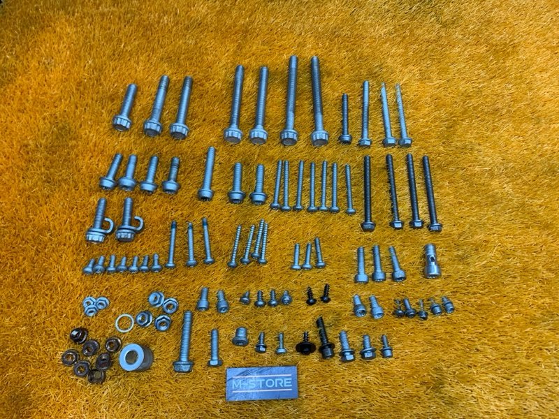 Болты и гайки ДВС, 1030 рублей, Красноярск