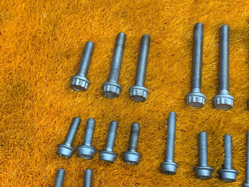 Болты и гайки ДВС, 1030 рублей, Красноярск