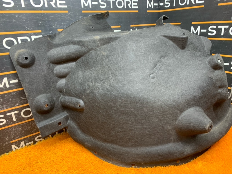 подкрылок, 2000 рублей, Красноярск