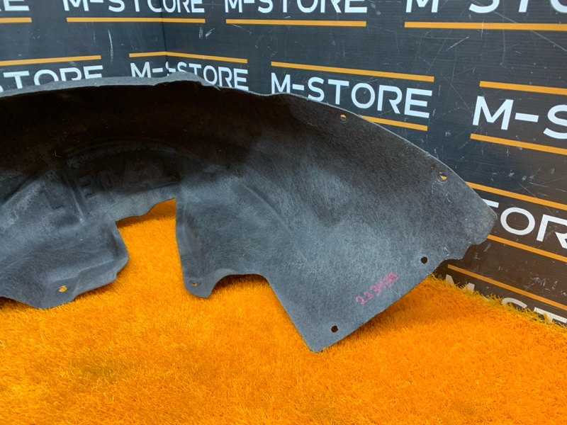 подкрылок, 1200 рублей, Красноярск