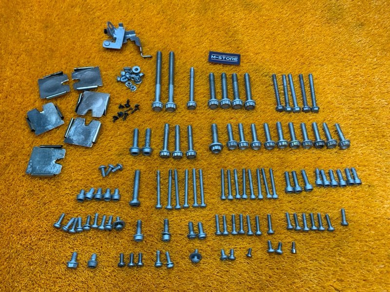 Болты и гайки ДВС, 950 рублей, Красноярск