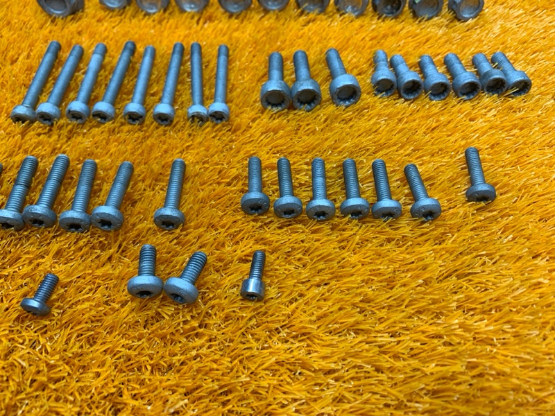 Болты и гайки ДВС, 950 рублей, Красноярск