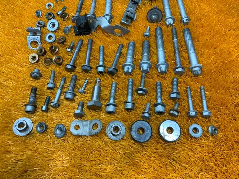 Болты и гайки ДВС, 790 рублей, Красноярск