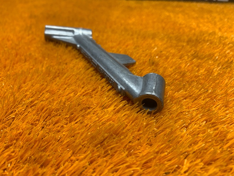 Кронштейн впускного коллектора, 250 рублей, Красноярск