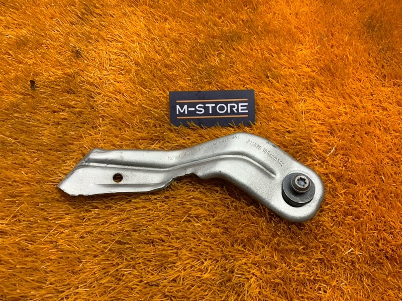 кронштейн, 250 рублей, Красноярск