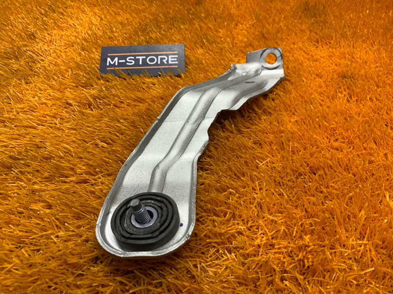 кронштейн, 250 рублей, Красноярск