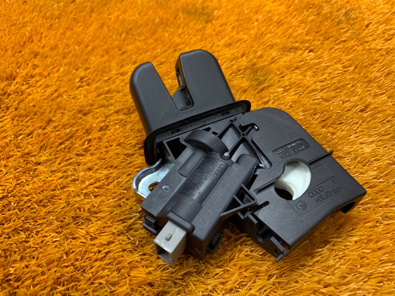 замок багажника, 2300 рублей, Красноярск