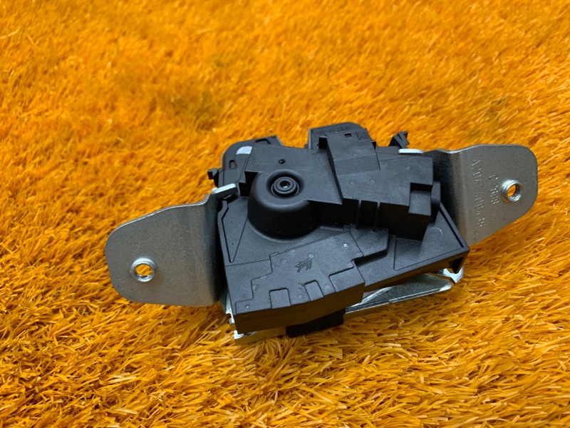 замок багажника, 10000 рублей, Красноярск