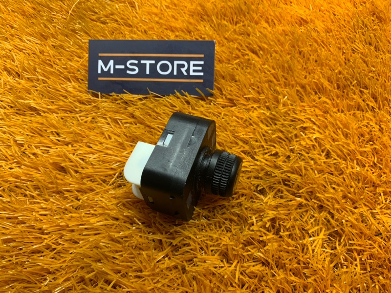 Кнопка регулировки зеркал, 500 рублей, Красноярск