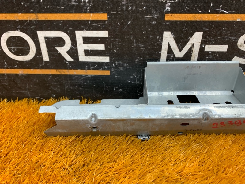 Кронштейн ручки открывания багажника, 250 рублей, Красноярск