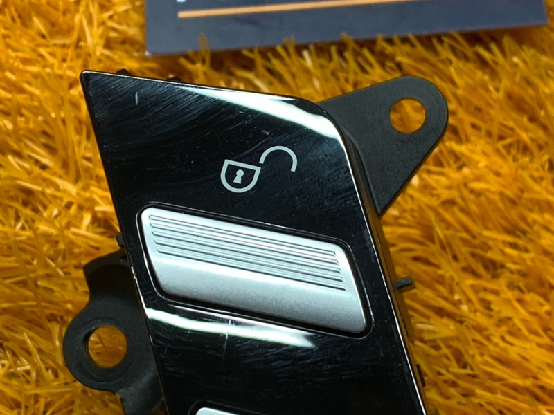 Кнопка центрального замка, 400 рублей, Красноярск