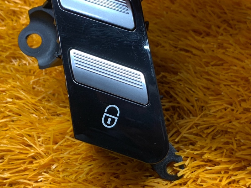 Кнопка центрального замка, 400 рублей, Красноярск