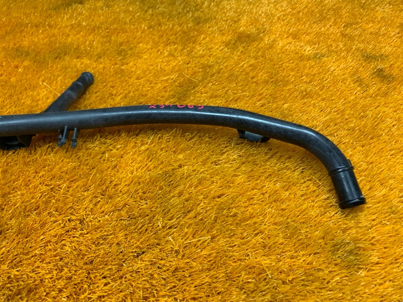 Патрубок системы охлаждения, 1240 рублей, Красноярск