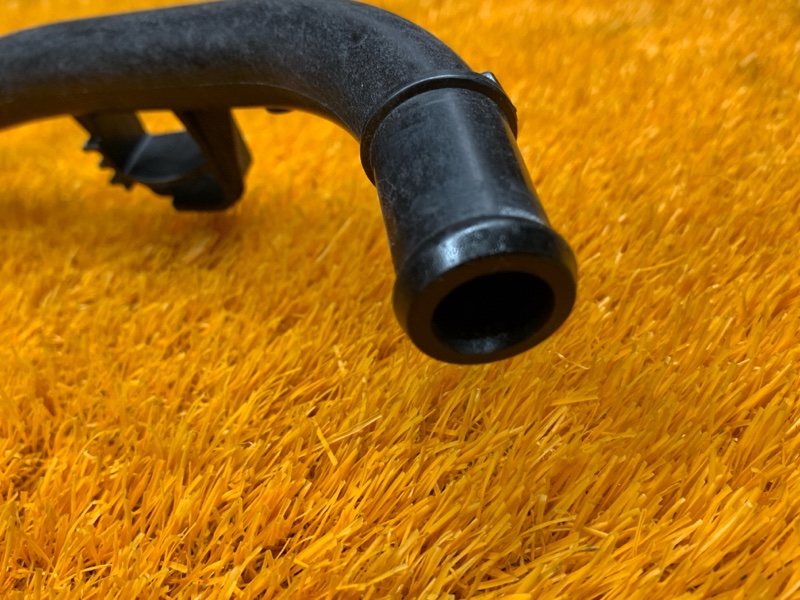 Патрубок системы охлаждения, 1240 рублей, Красноярск