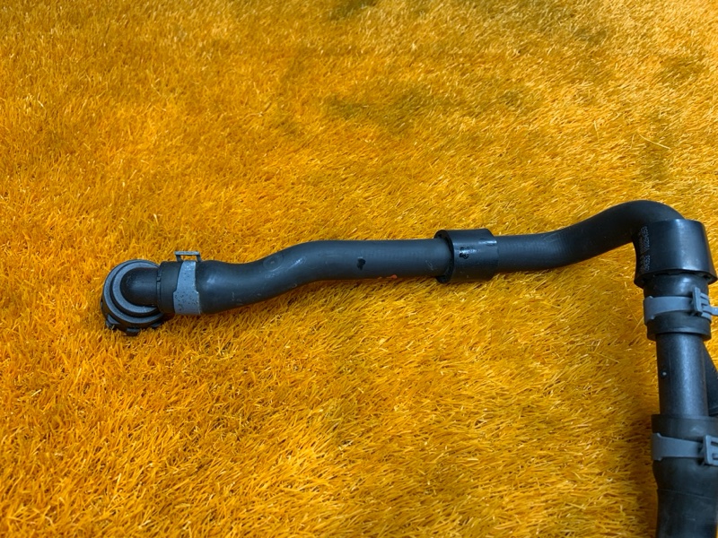 Патрубок системы охлаждения, 1400 рублей, Красноярск