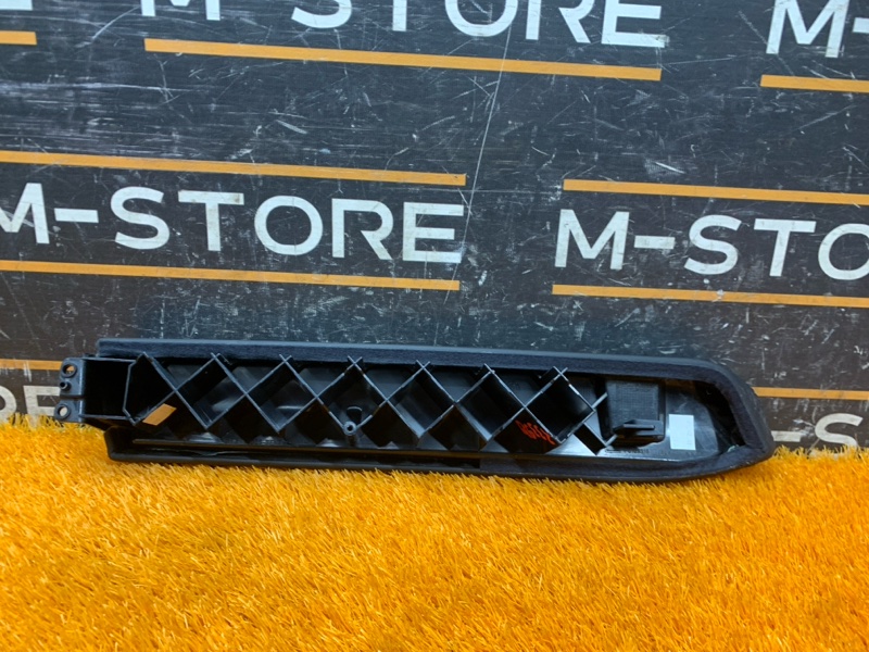 Подлокотник двери, 700 рублей, Красноярск