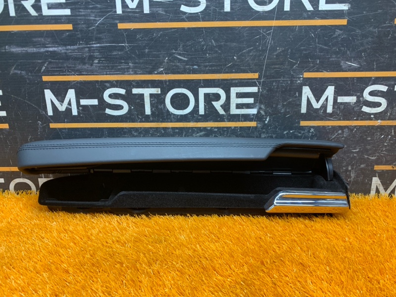 Подлокотник двери, 950 рублей, Красноярск