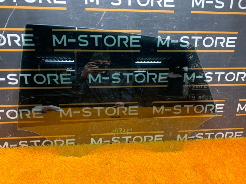 Стекло боковое, 1640 рублей, Красноярск