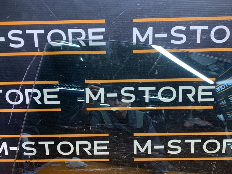 Стекло боковое, 4090 рублей, Красноярск