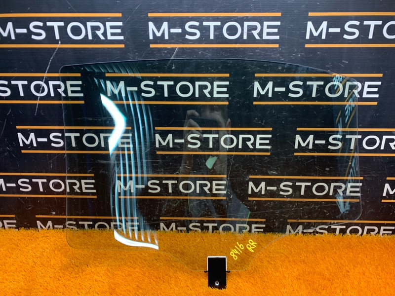 Стекло боковое, 4090 рублей, Красноярск