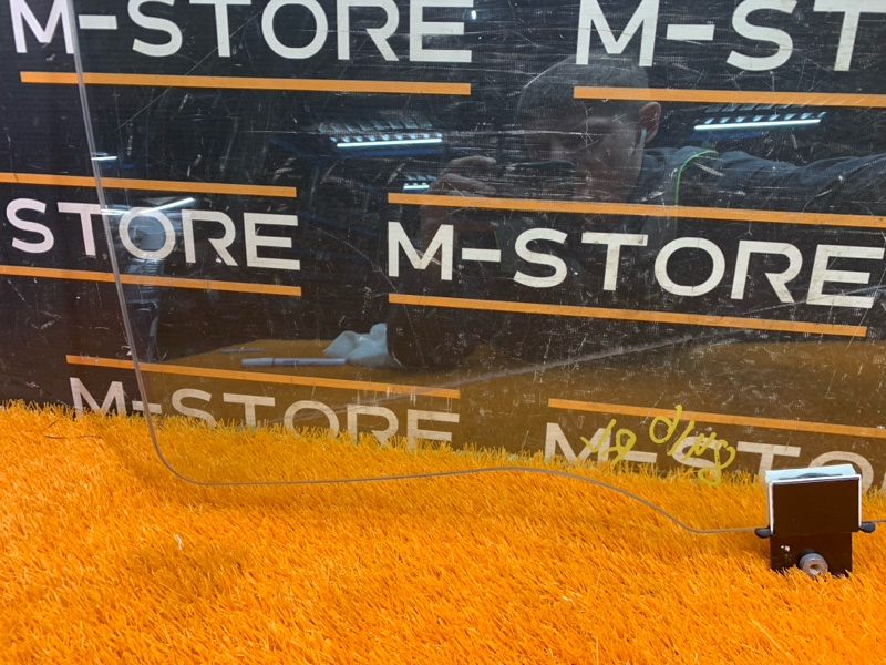 Стекло боковое, 4090 рублей, Красноярск