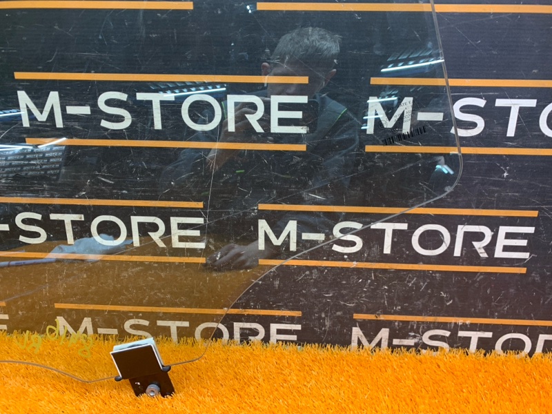 Стекло боковое, 4090 рублей, Красноярск