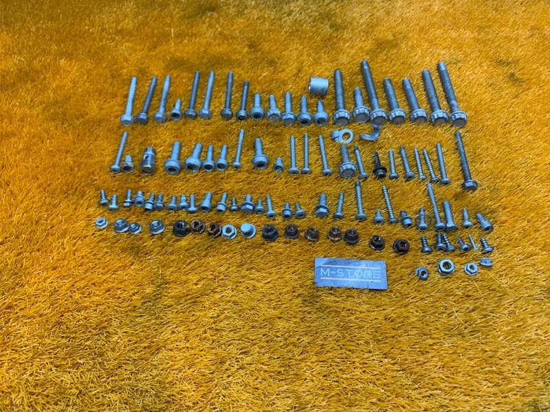 Болты и гайки ДВС, 1030 рублей, Красноярск