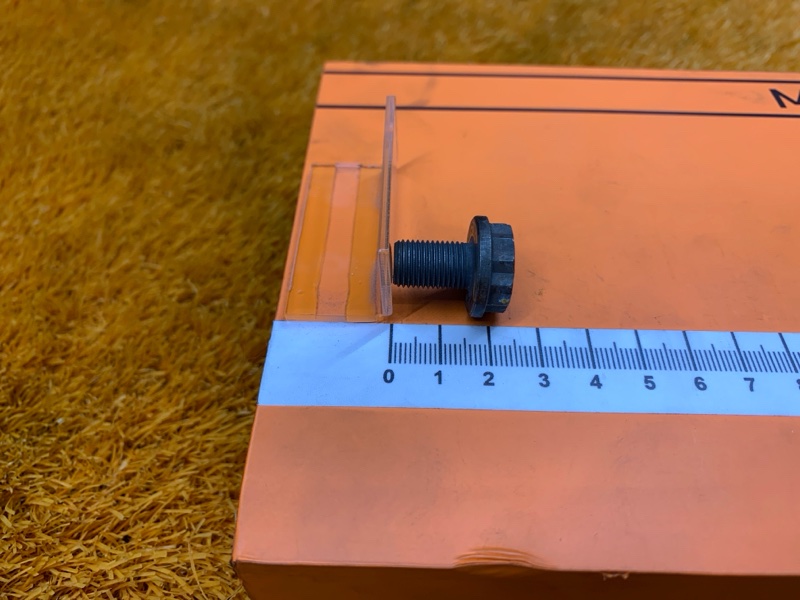 болт гидротрансформатора, 250 рублей, Красноярск