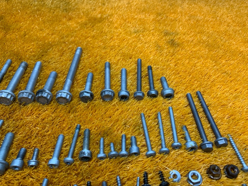 Болты и гайки ДВС, 1030 рублей, Красноярск