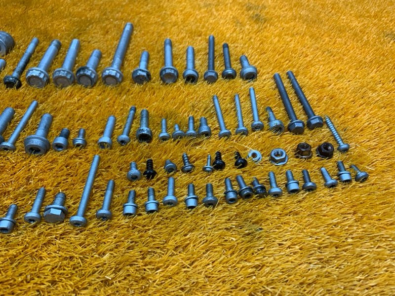 Болты и гайки ДВС, 1030 рублей, Красноярск