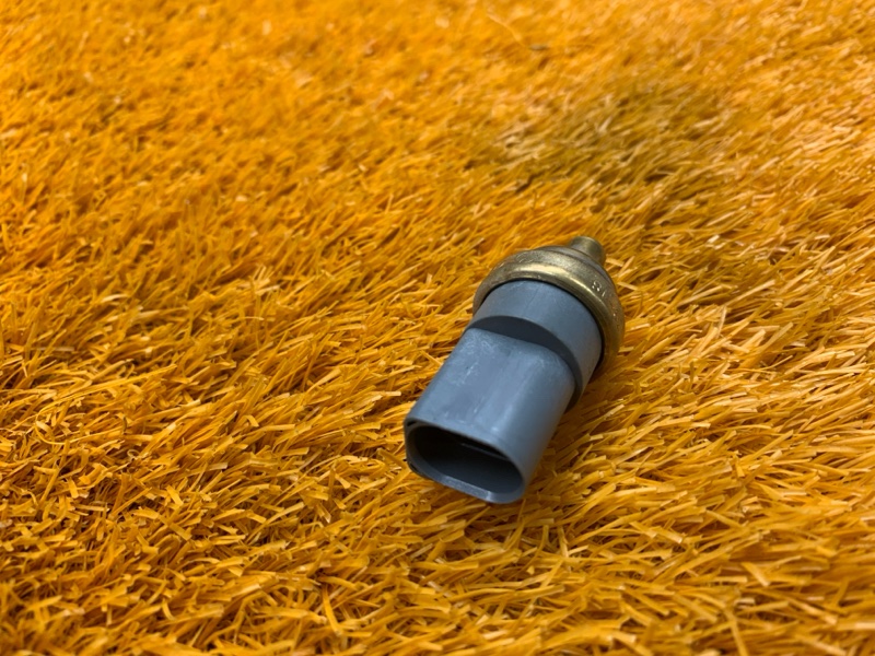 датчик температуры охлаждающей жидкости, 200 рублей, Красноярск