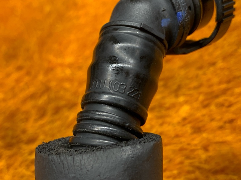 Патрубок картерных газов, 500 рублей, Красноярск