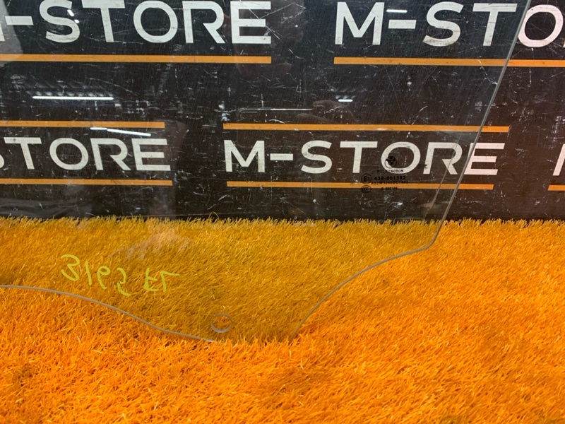 Стекло боковое, 750 рублей, Красноярск