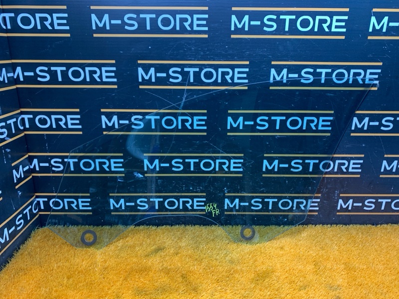 Стекло боковое, 4090 рублей, Красноярск