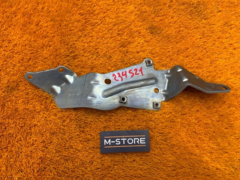 кронштейн, 300 рублей, Красноярск