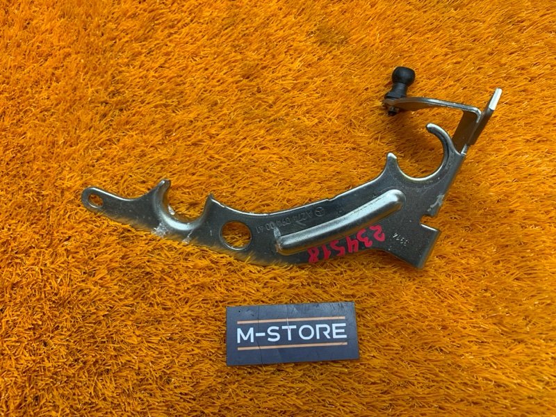 кронштейн, 300 рублей, Красноярск