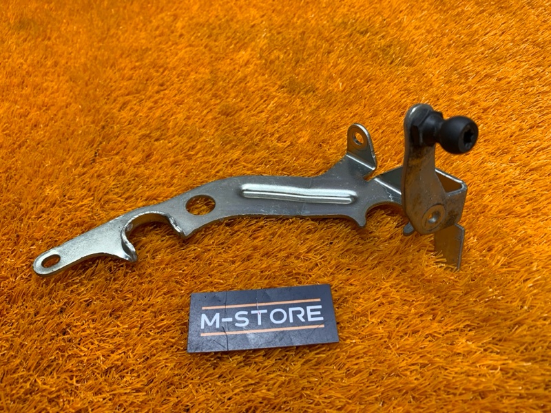 кронштейн, 300 рублей, Красноярск