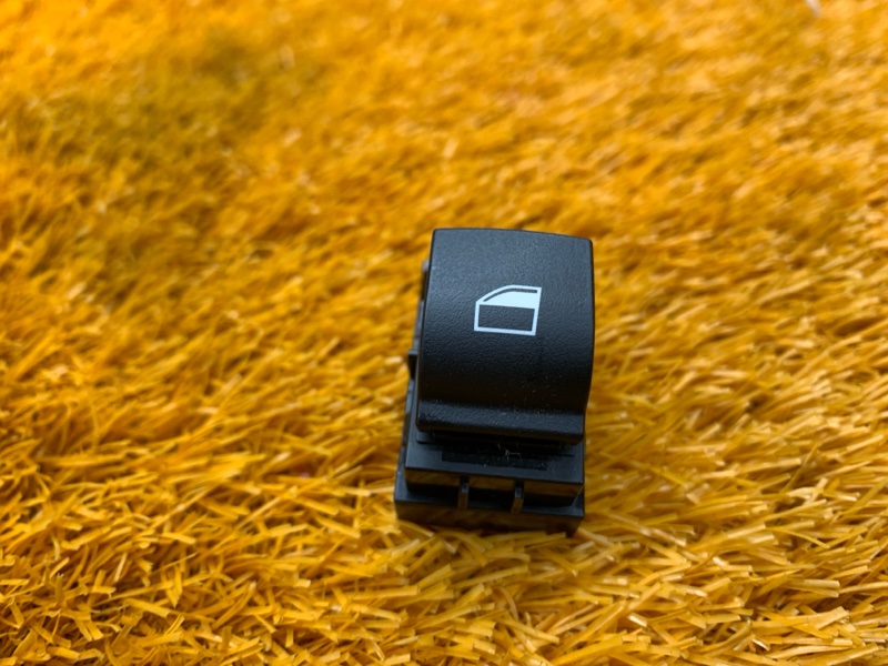 кнопка стеклоподъемника, 200 рублей, Красноярск