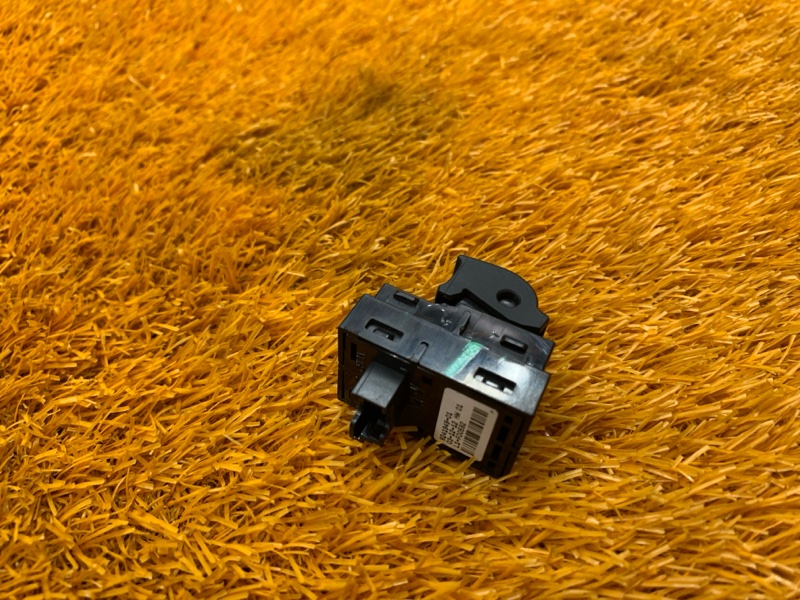 кнопка стеклоподъемника, 200 рублей, Красноярск