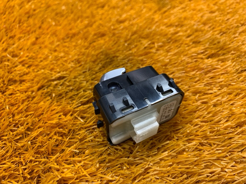 кнопка стеклоподъемника, 800 рублей, Красноярск