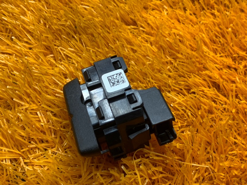 Кнопка центрального замка, 1640 рублей, Красноярск