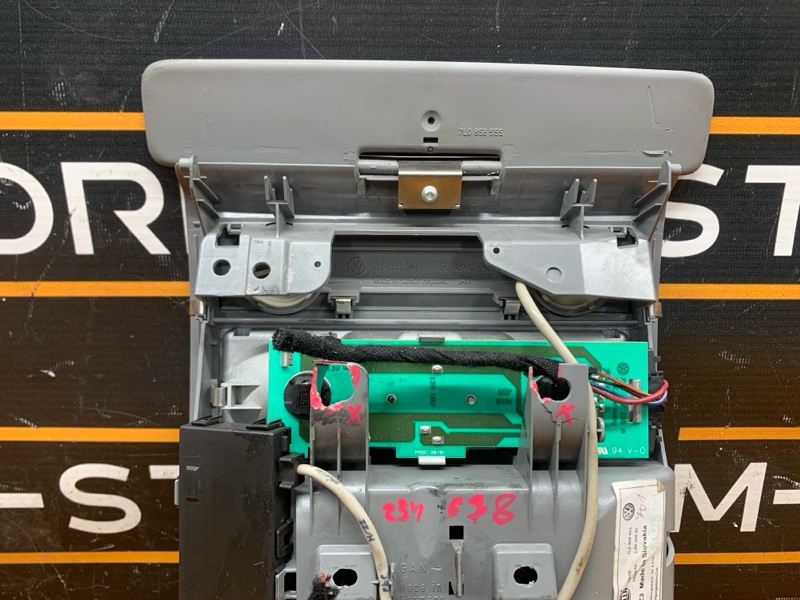 плафон освещения, 400 рублей, Красноярск