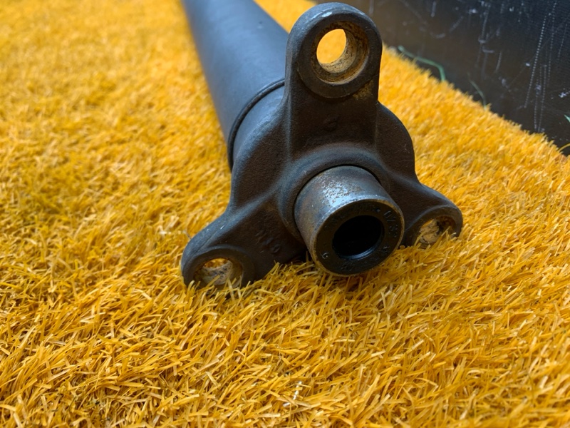 карданный вал, 3500 рублей, Красноярск