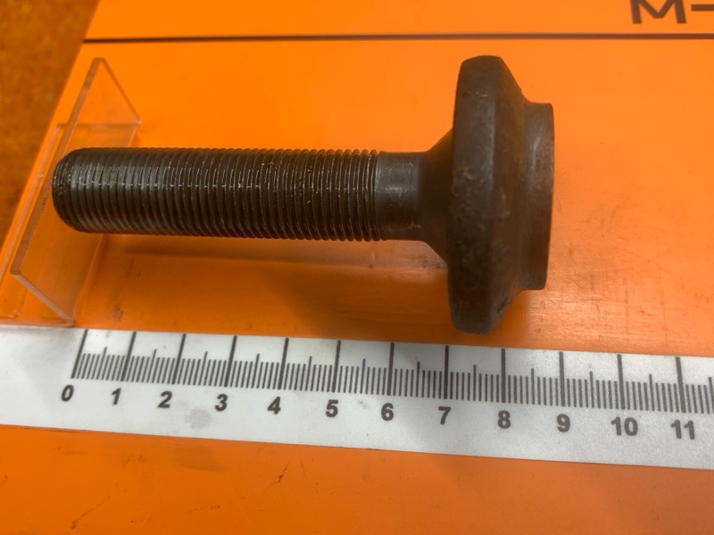 Болт привода, 200 рублей, Красноярск