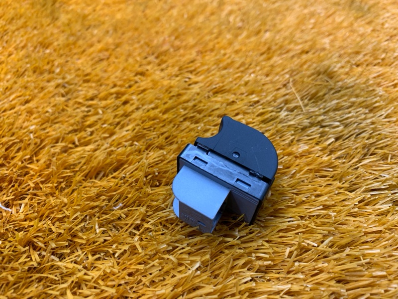 кнопка стеклоподъемника, 200 рублей, Красноярск