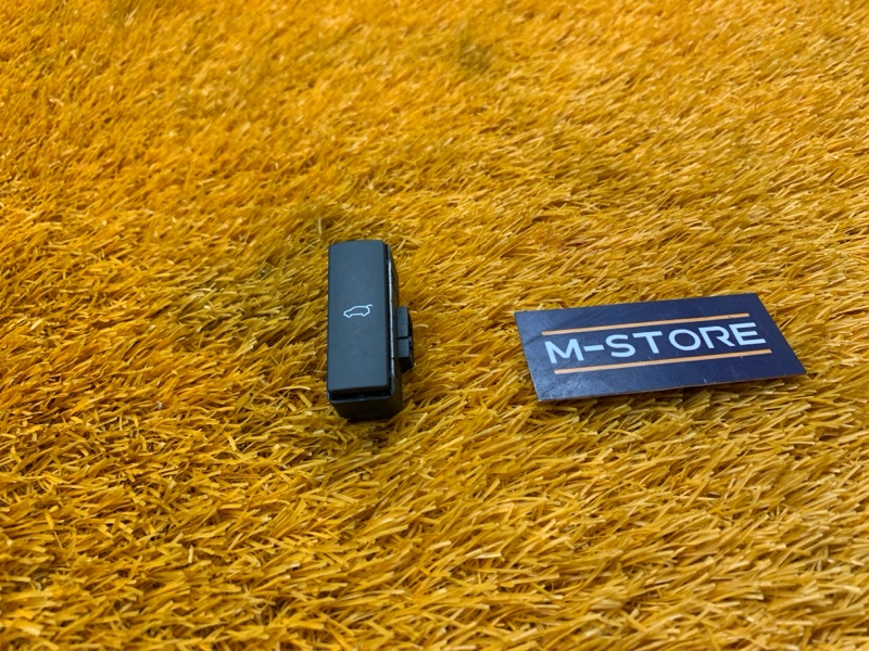 Кнопка открывания багажника, 830 рублей, Красноярск