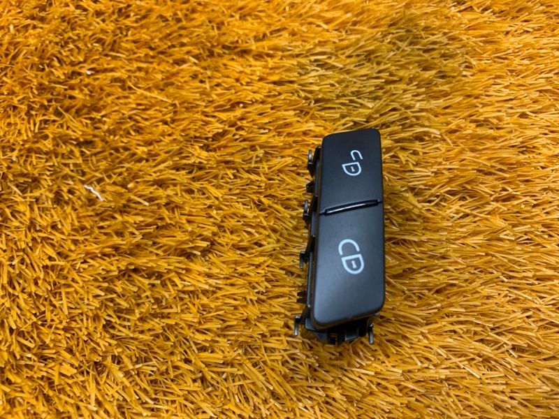 Кнопка центрального замка, 300 рублей, Красноярск