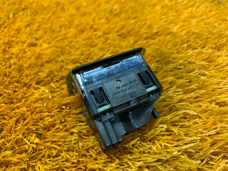 кнопка стеклоподъемника, 300 рублей, Красноярск